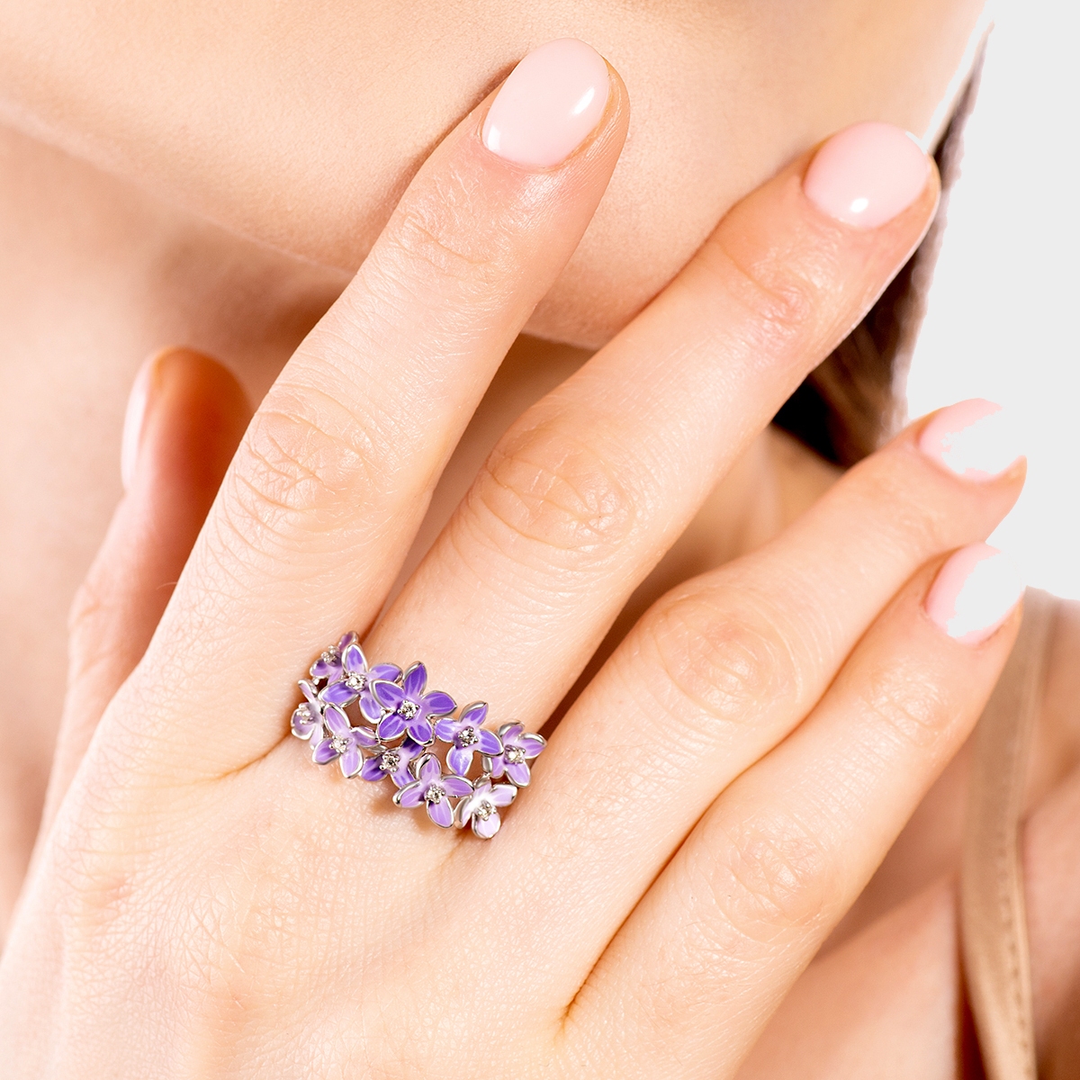 Pierścionek srebrny Kwiaty Nocy Fioletowy Bez