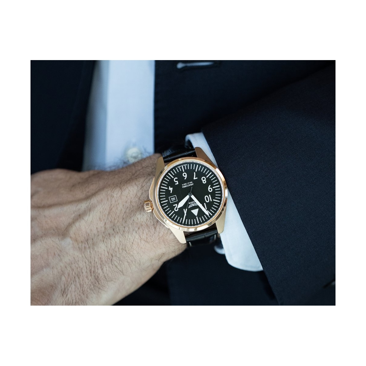 ZEGAREK AVIATOR AIRACOBRA 43 TYPE A