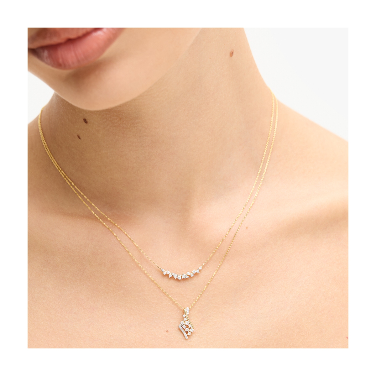 Naszyjnik złoty z diamentami Galaktyka