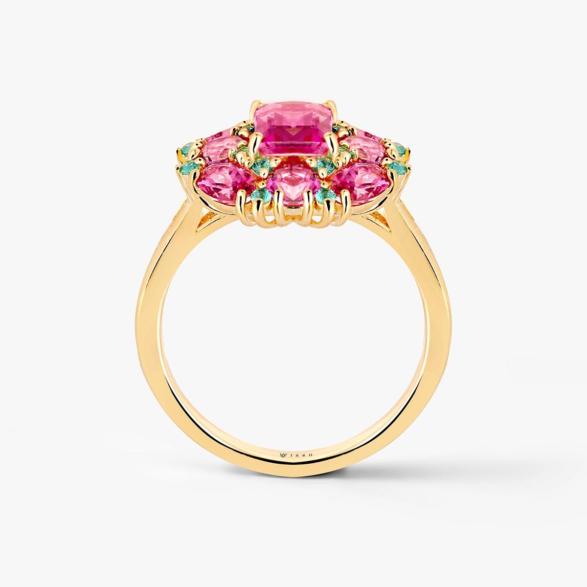 Pierścionek srebrny z różowymi topazami