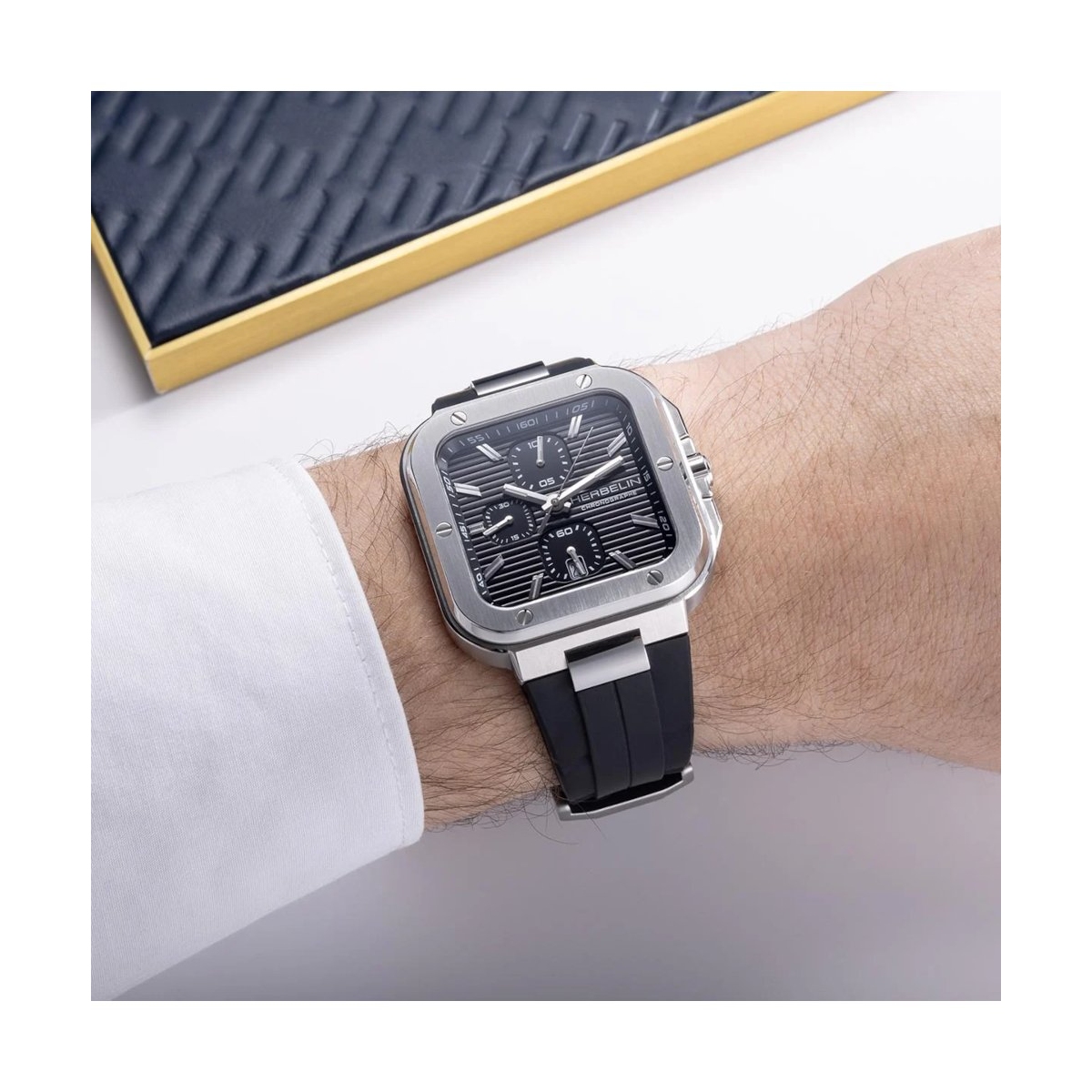 ZEGAREK HERBELIN CAP CAMARAT SQUARE CHRONOGRAPH