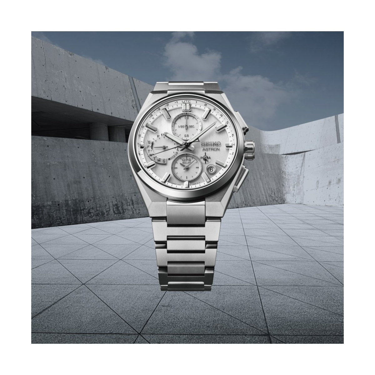 ZEGAREK SEIKO ASTRON GPS Solar 5X Dual-Time Chronograph