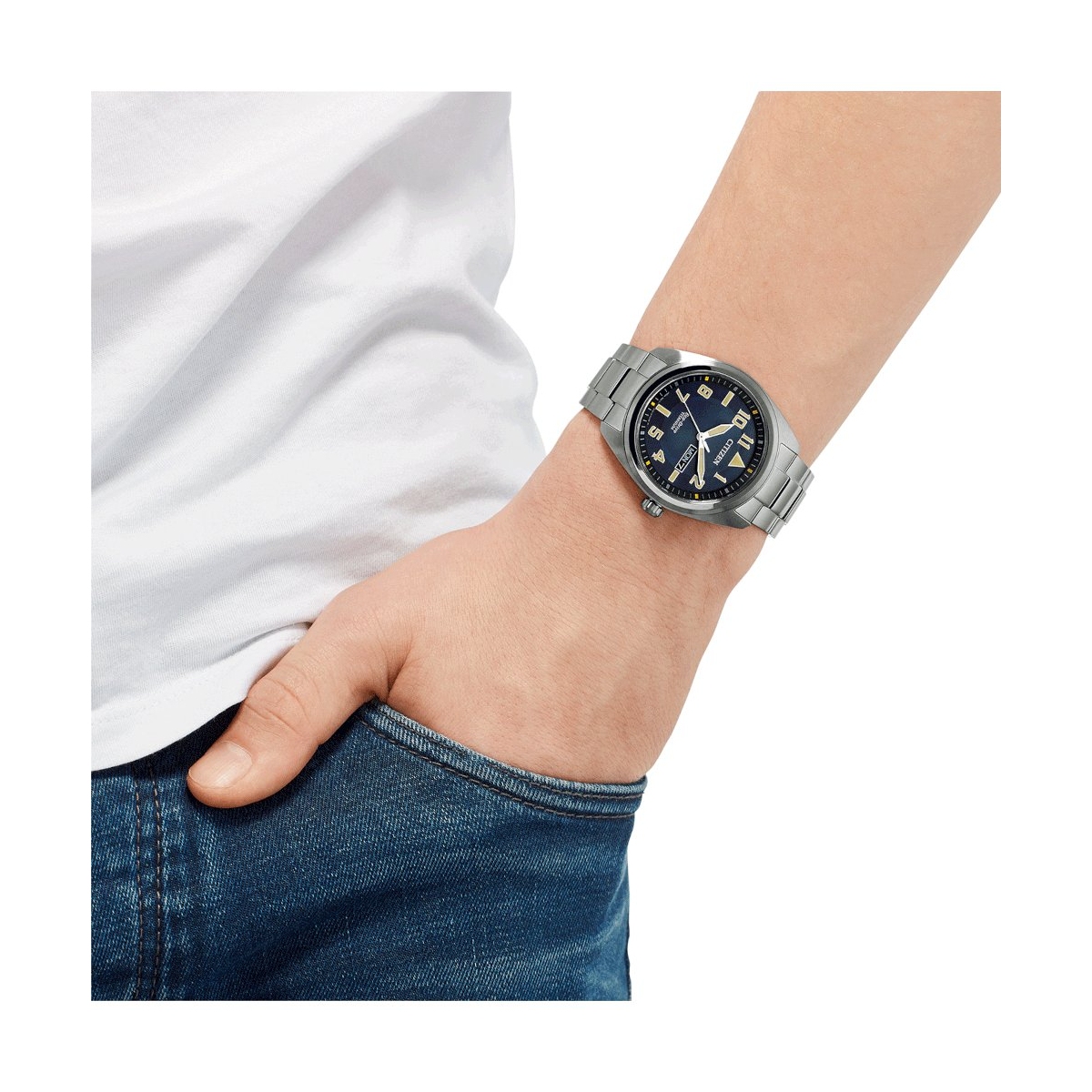 ZEGAREK CITIZEN MILITARY SUPER TITANIUM