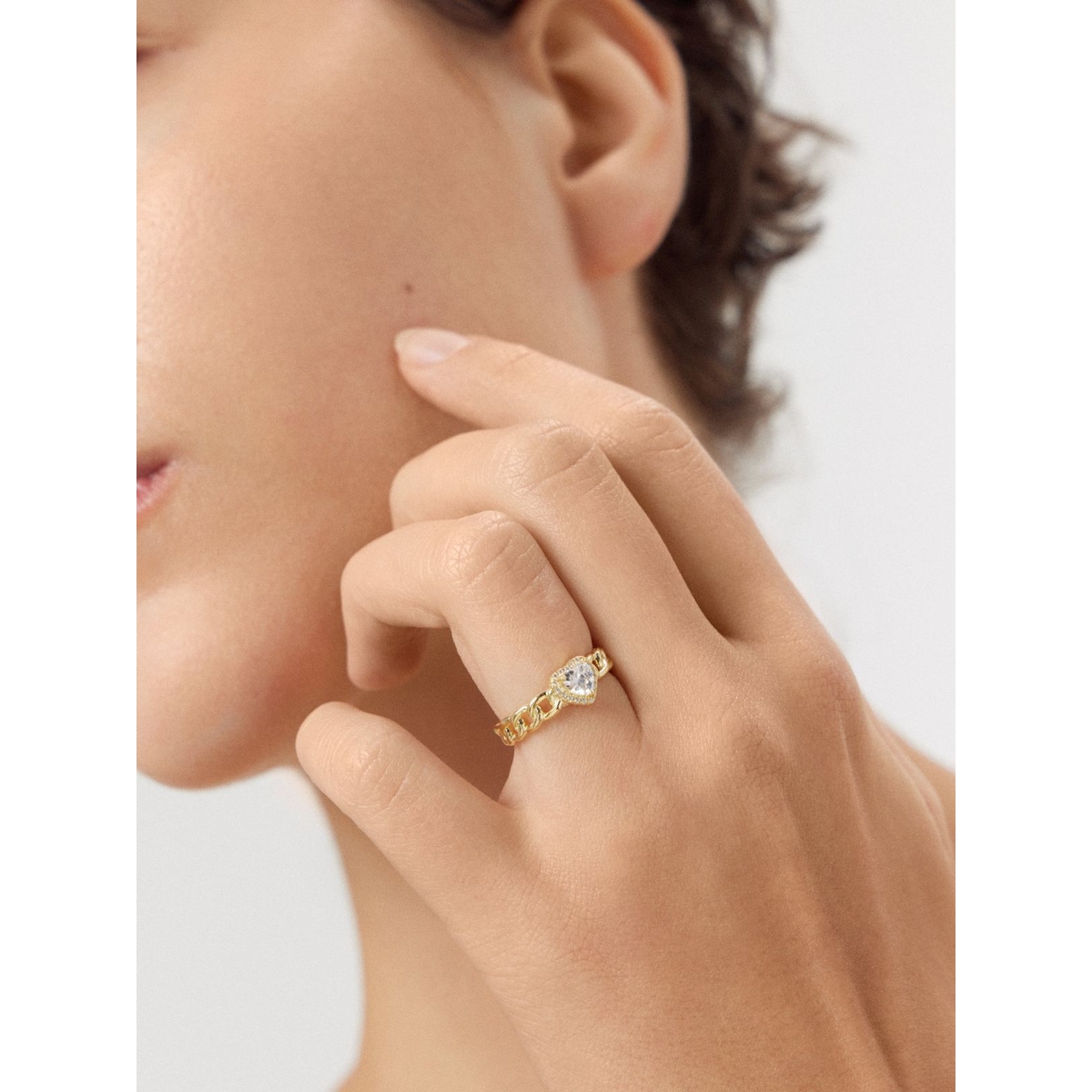 Pierścionek srebrny pozłacany z sercem