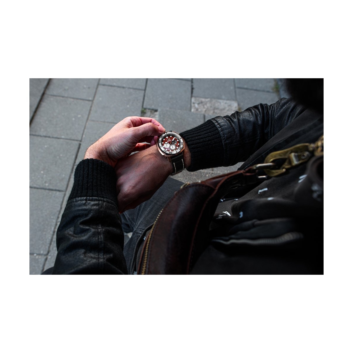 ZEGAREK VOSTOK EUROPE SYSTEMA PERIODICUM PHOSPHORUS