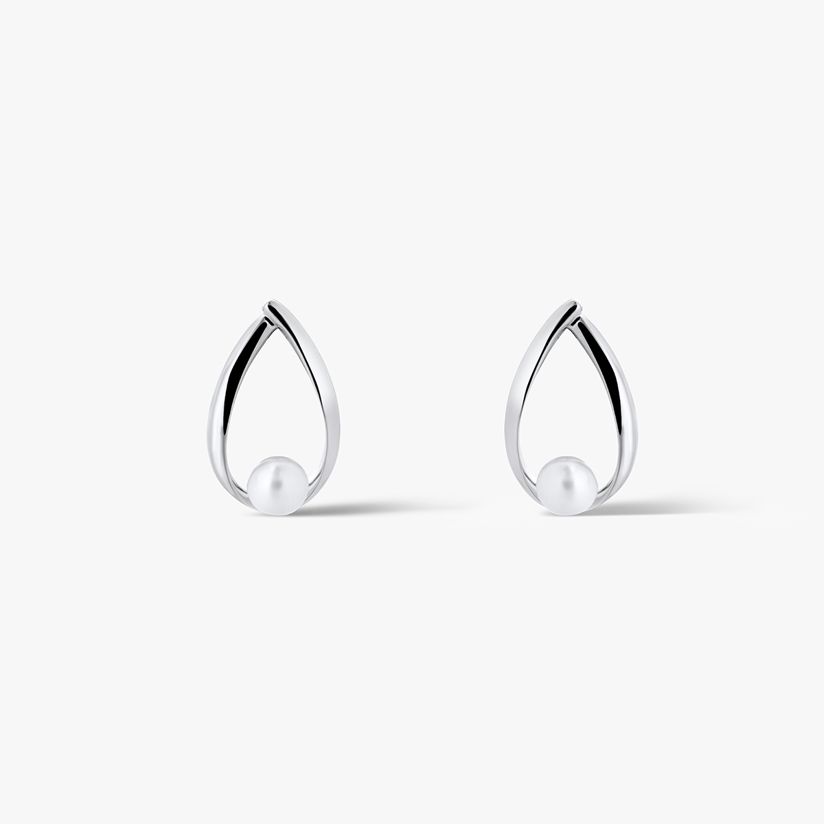 Kolczyki srebrne z perłą