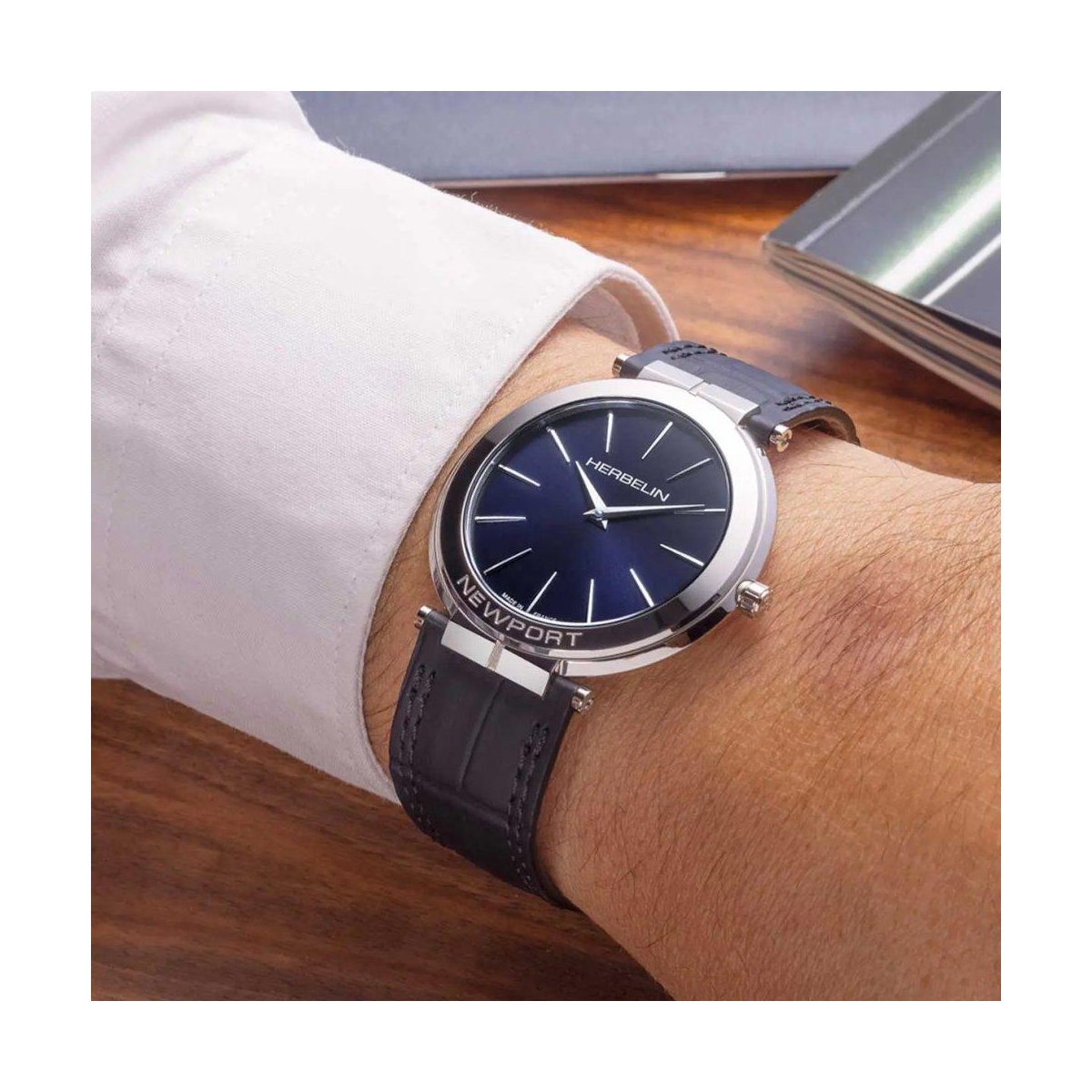 ZEGAREK HERBELIN NEWPORT SLIM