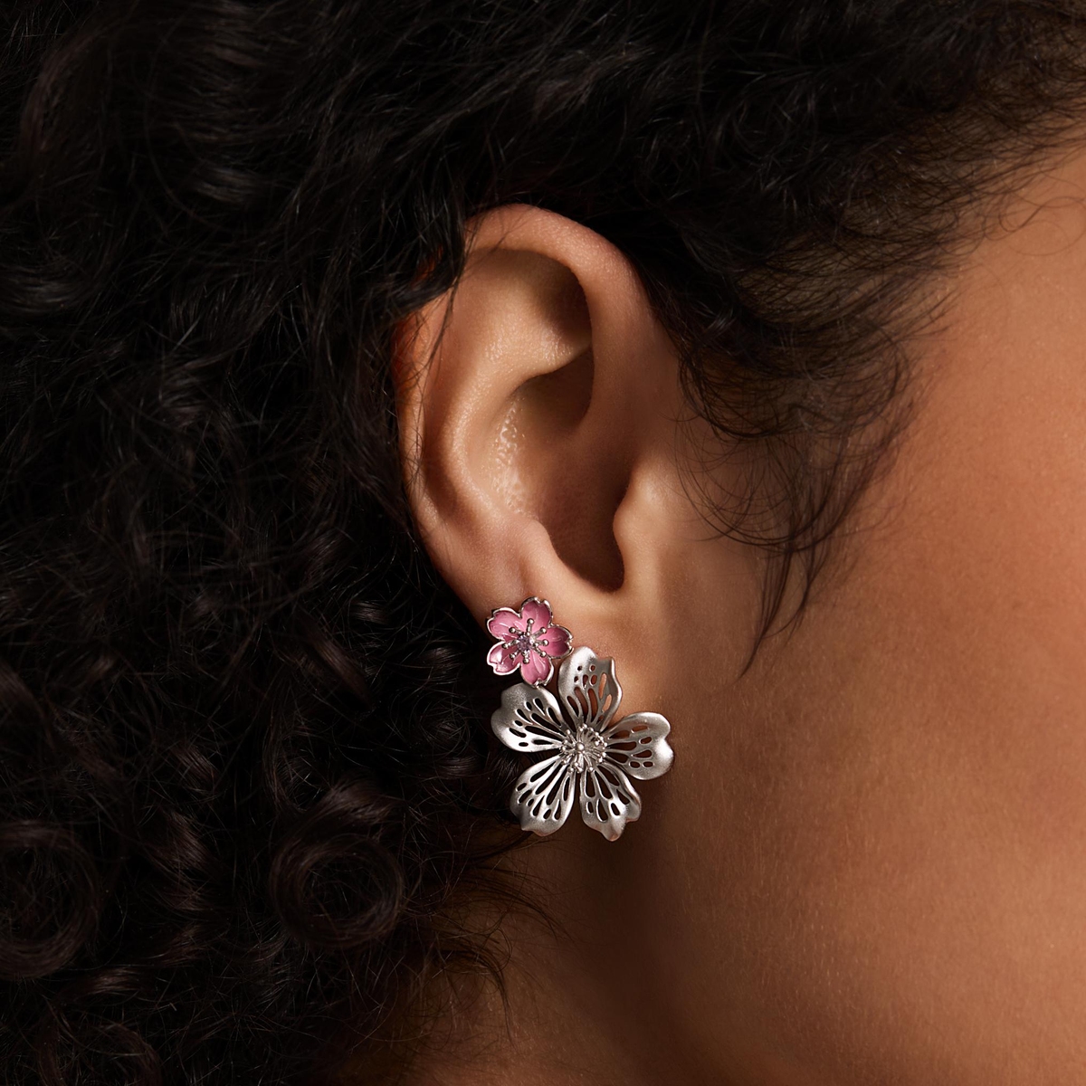 Kolczyki srebrne Kwiaty Nocy Wiśnia