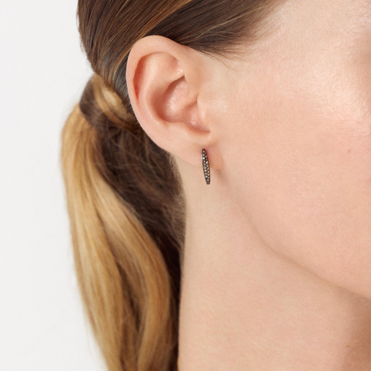 Kolczyki złote z brązowymi diamentami Karmelowa