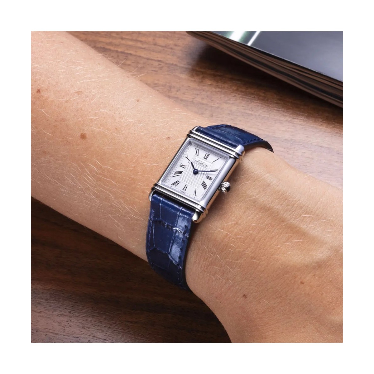 ZEGAREK HERBELIN ART DECO