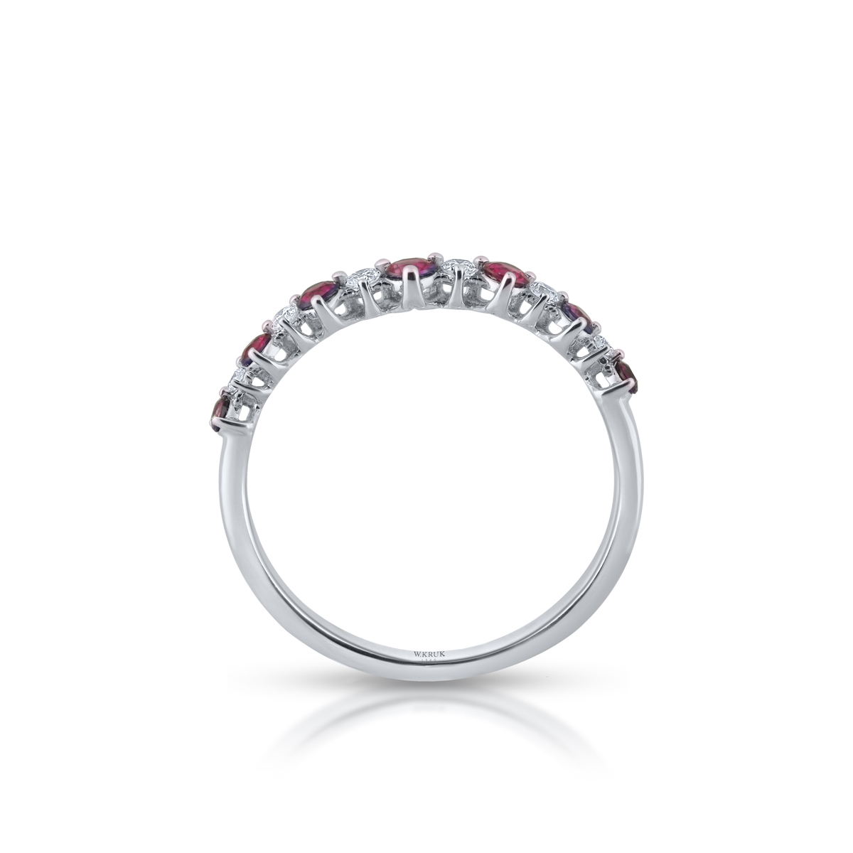 Pierścionek białe złoto z brylantami i rubinami