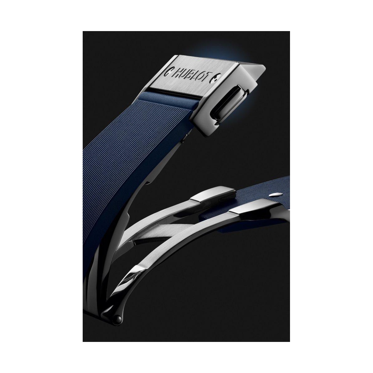 ZEGAREK HUBLOT CLASSIC FUSION TITANIUM BLUE