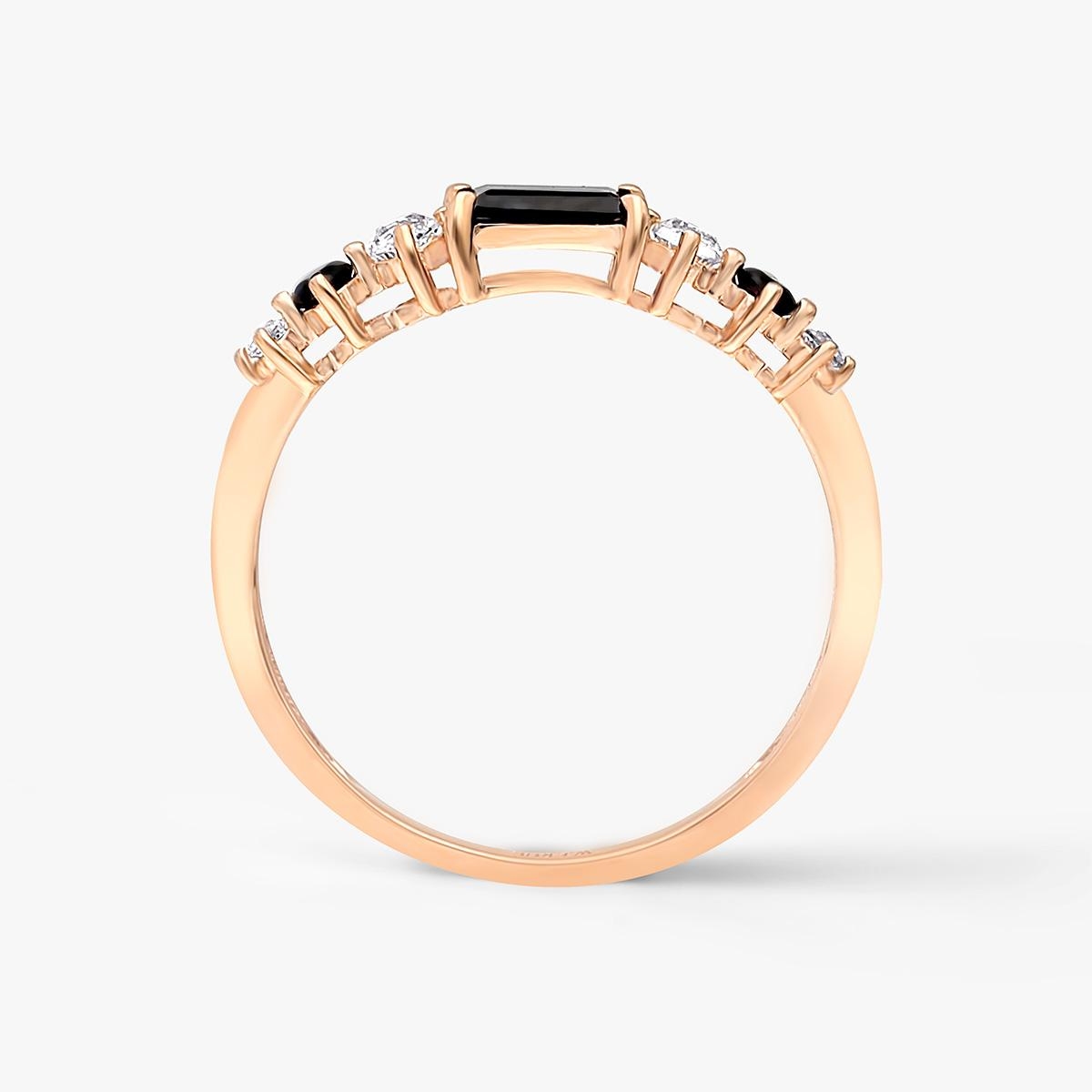 Pierścionek różowe złoto z czarnymi szafirami i topazami