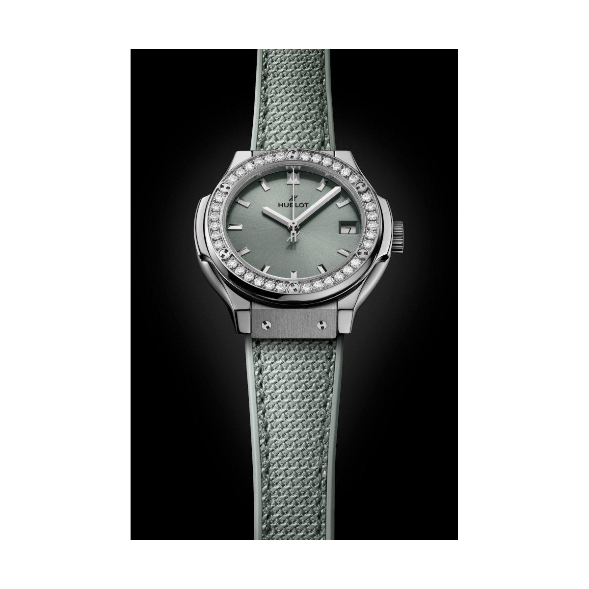 ZEGAREK HUBLOT CLASSIC FUSION TITANIUM SAGE GREEN DIAMONDS