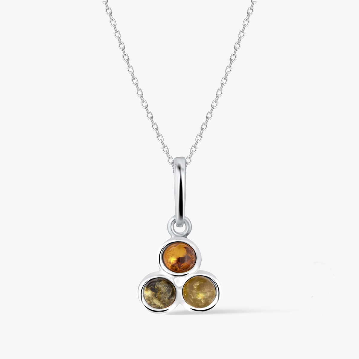 Wisiorek srebrny z bursztynami