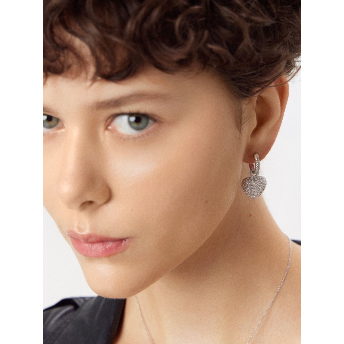 Kolczyki srebrne z cyrkoniami Emblems