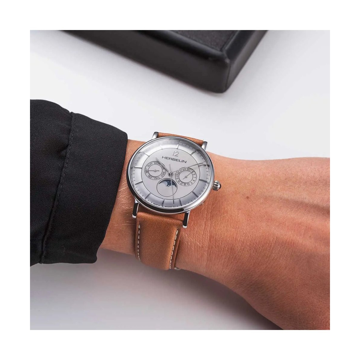 ZEGAREK HERBELIN INSPIRATION MOONPHASE