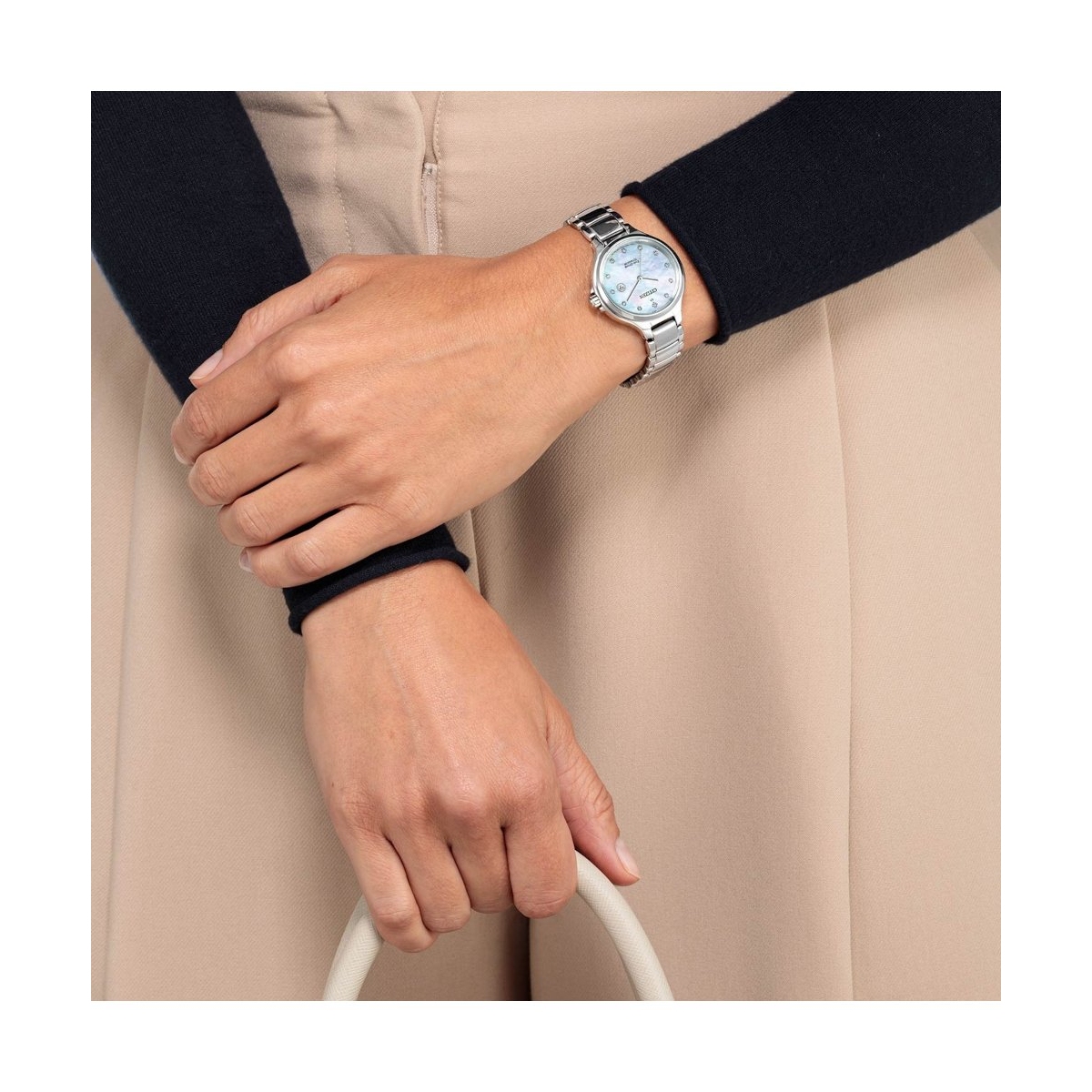 ZEGAREK CITIZEN SUPER TITANIUM ELEGANT