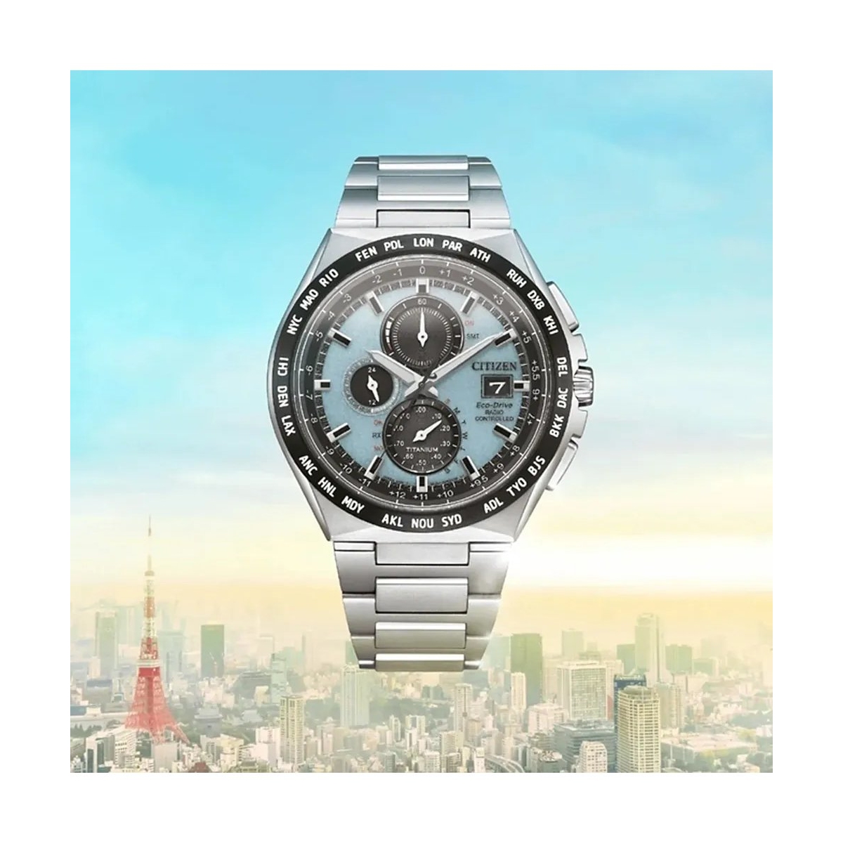 ZEGAREK CITIZEN RADIO CONTROLLED SUPER TITANIUM CHRONOGRAPH