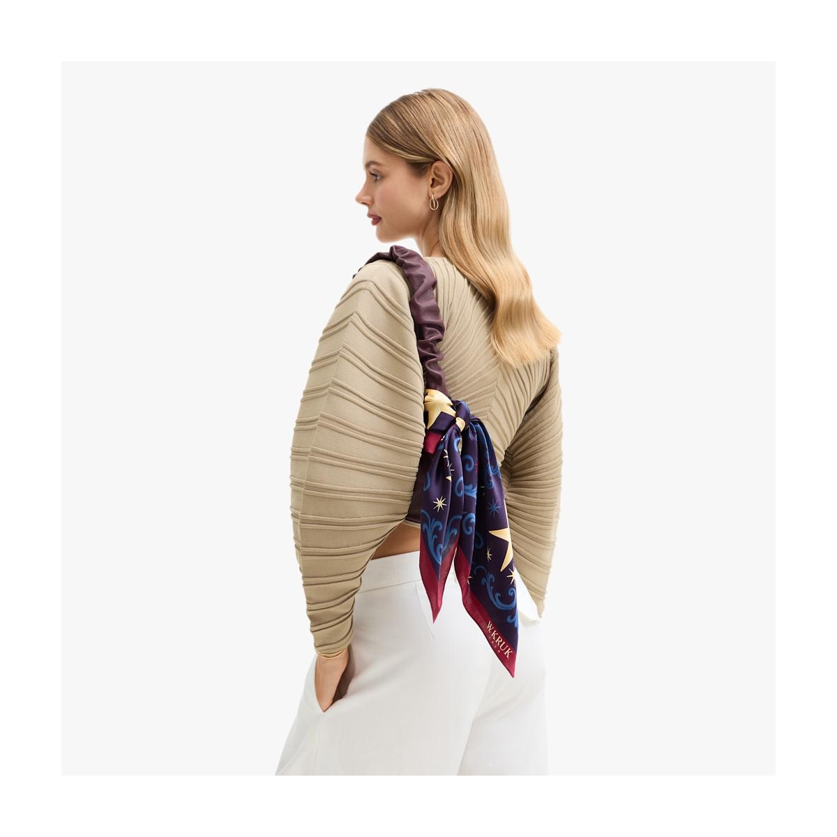 Chusta jedwabna Royal Star