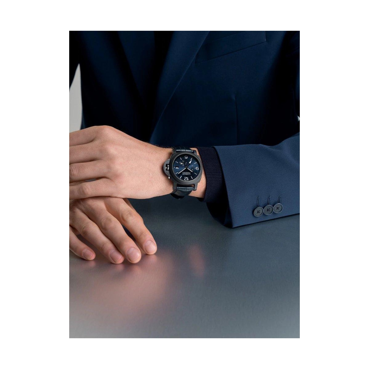 ZEGAREK PANERAI LUMINOR POWER RESERVE GMT