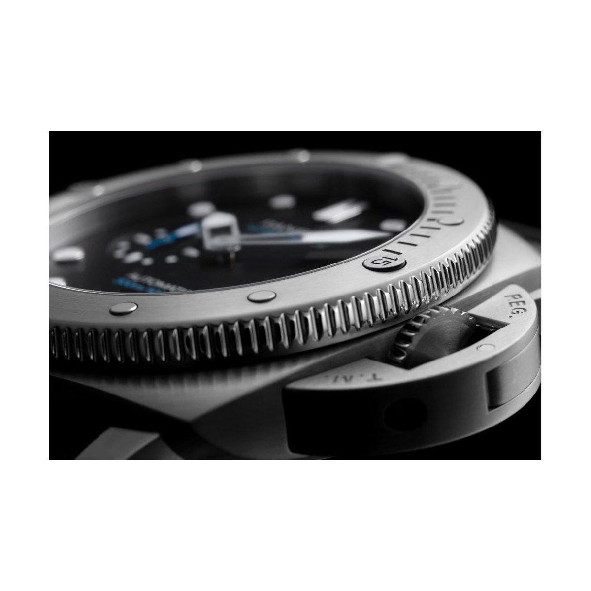 ZEGAREK PANERAI SUBMERSIBLE
