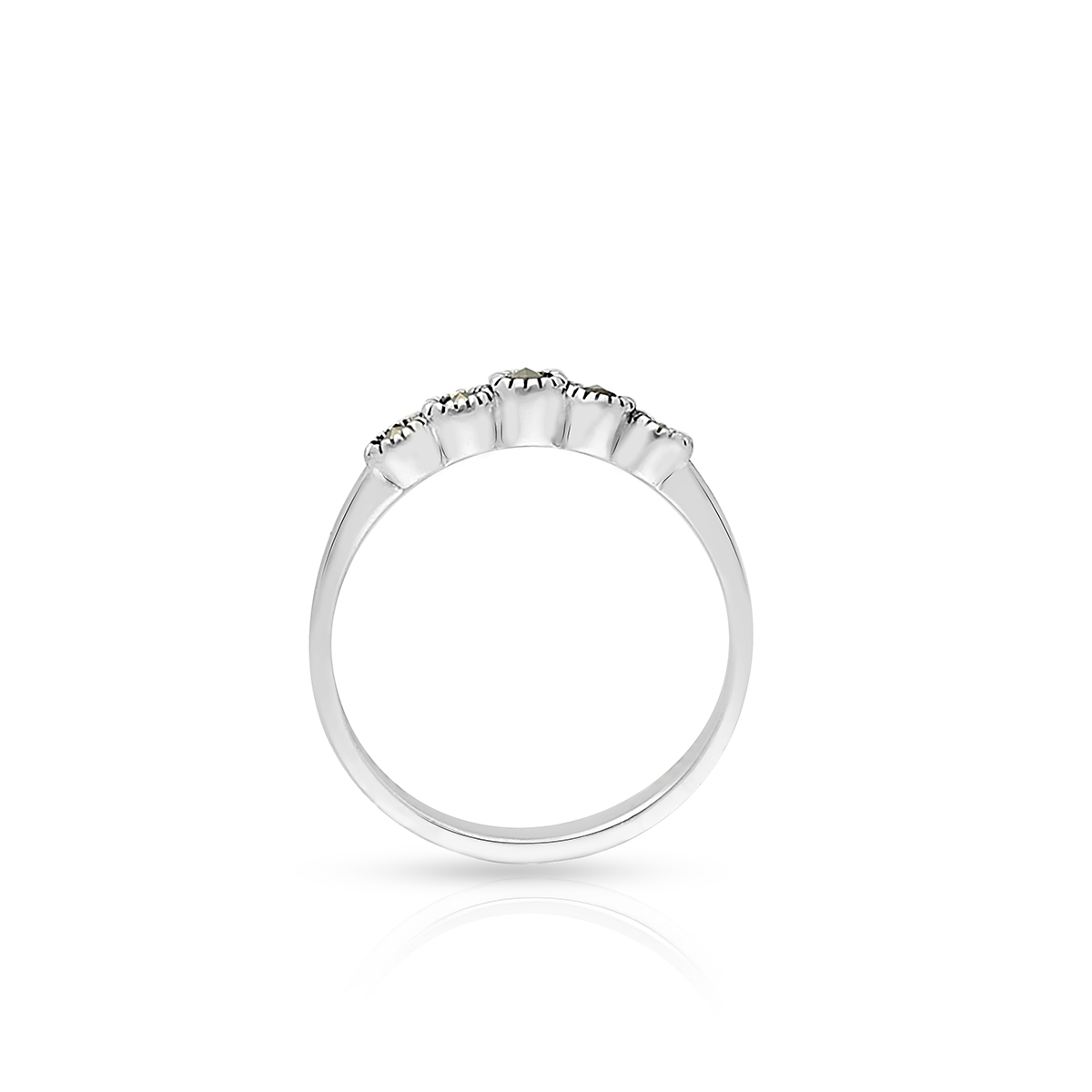 Pierścionek srebrny z markasytami