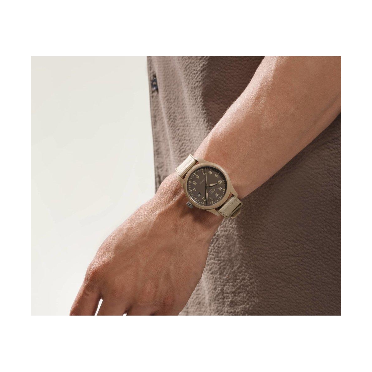 ZEGAREK IWC SCHAFFHAUSEN PILOT'S AUTOMATIC 41 TOP GUN MOJAVE DESERT