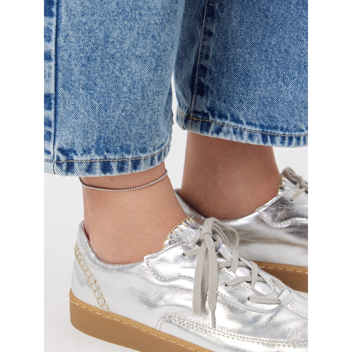 Bransoleta srebrna na nogę