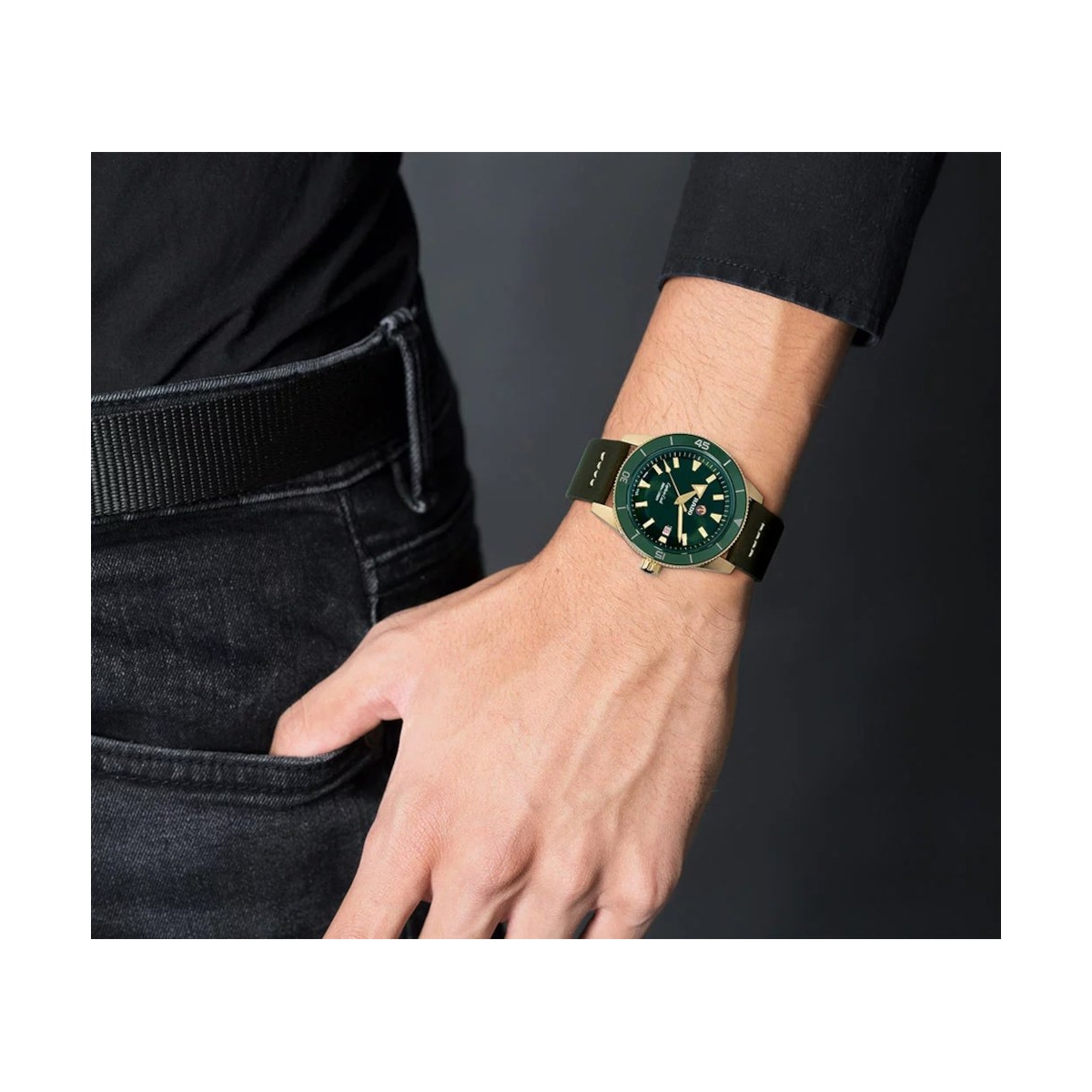 ZEGAREK RADO Captain Cook Automatic Bronze