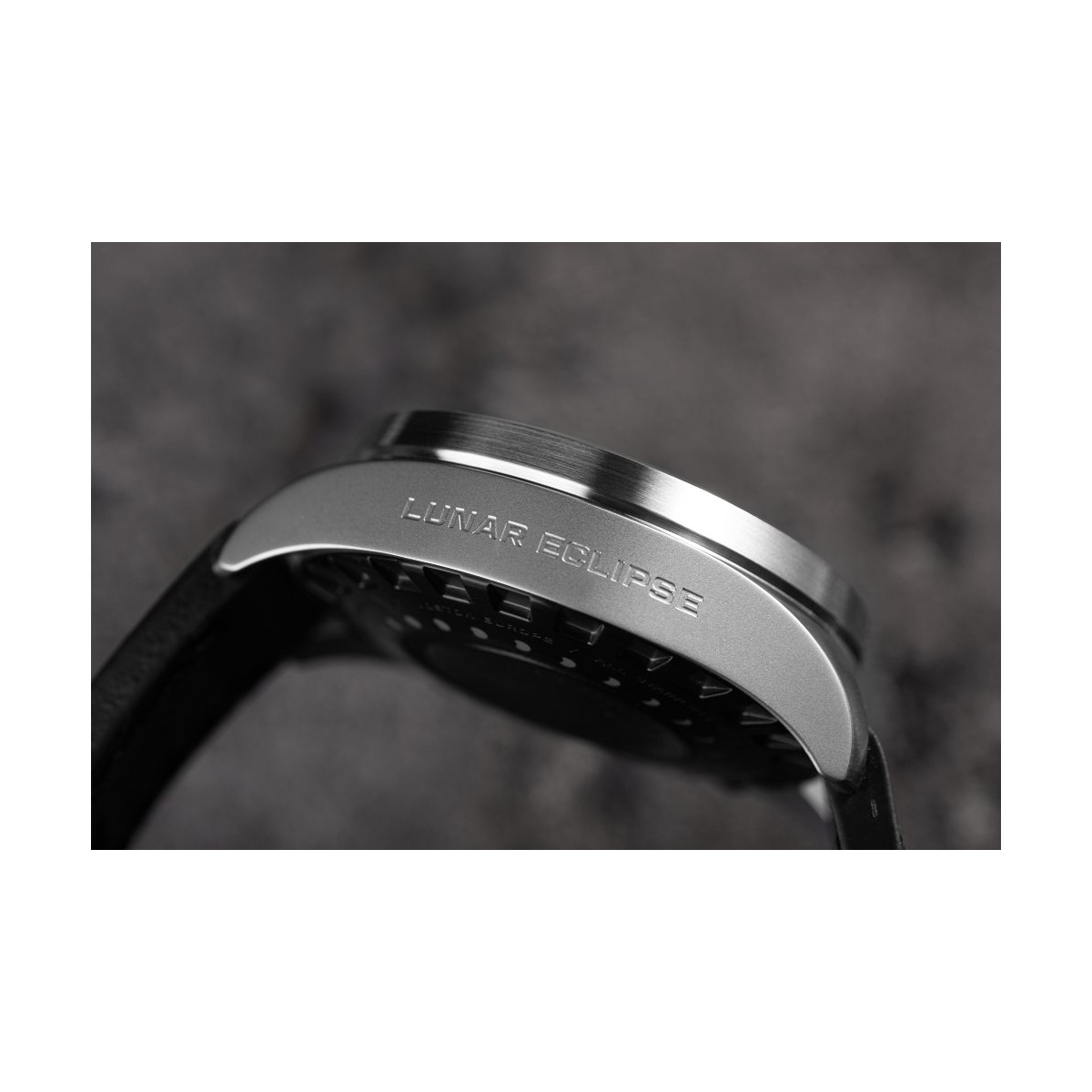 ZEGAREK VOSTOK EUROPE LUNAR ECLIPSE