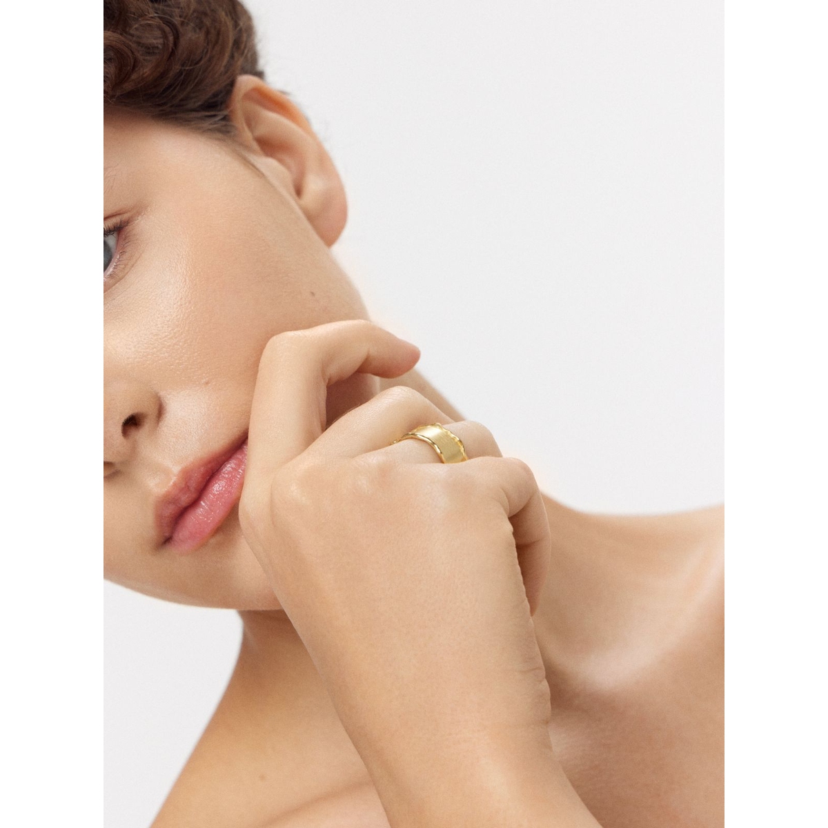 Pierścionek srebrny pozłacany