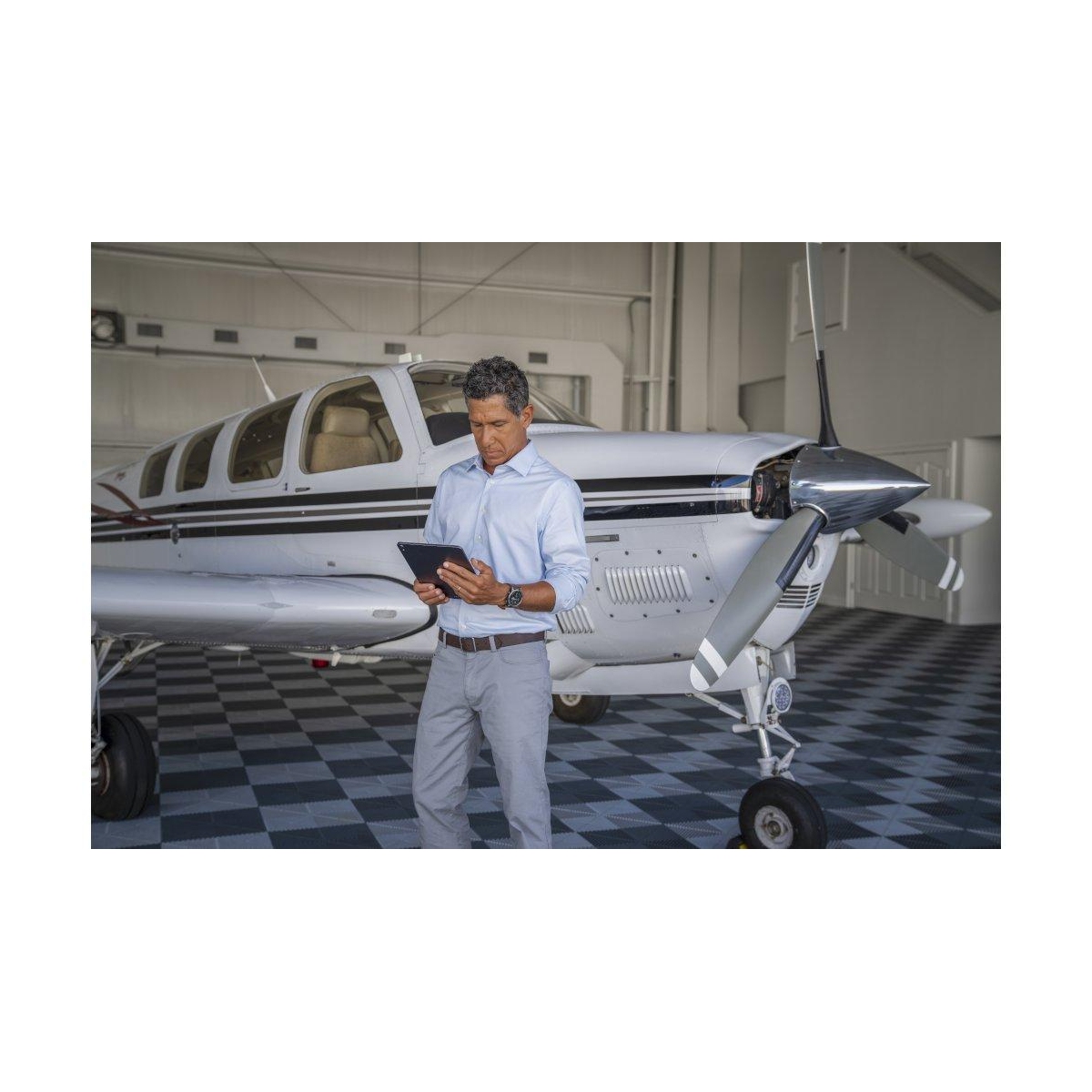 ZEGAREK GARMIN D2 MACH 1