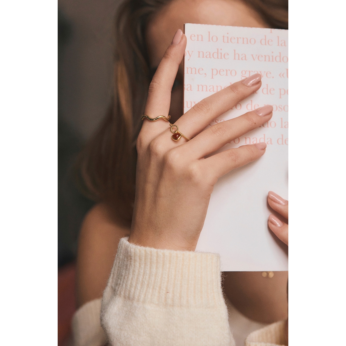 Pierścionek srebrny Czułość