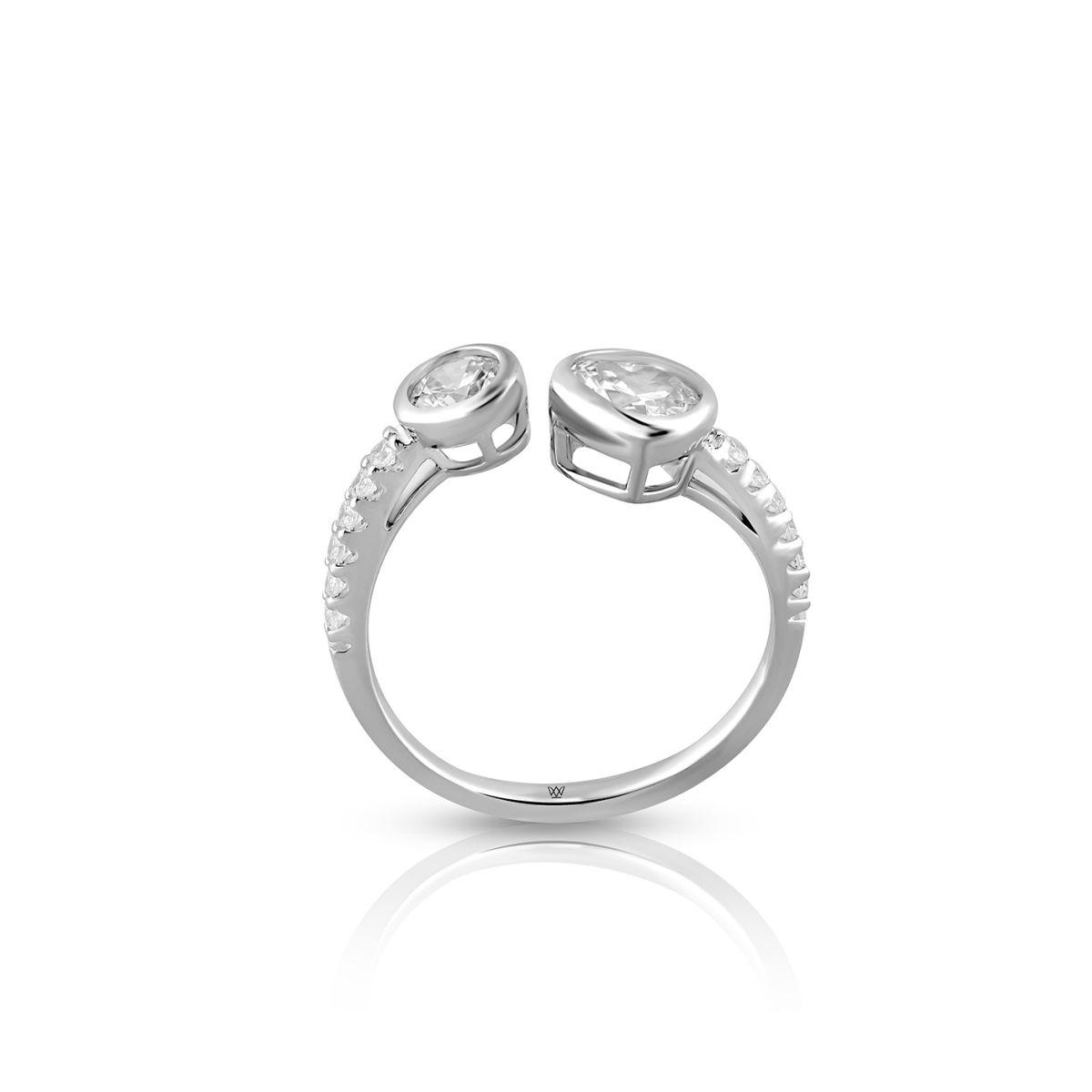 Pierścionek srebrny W.KRUK