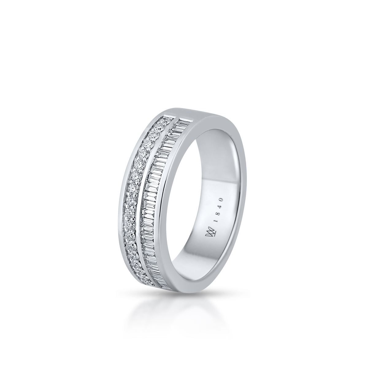 Pierścionek białe złoto z diamentami