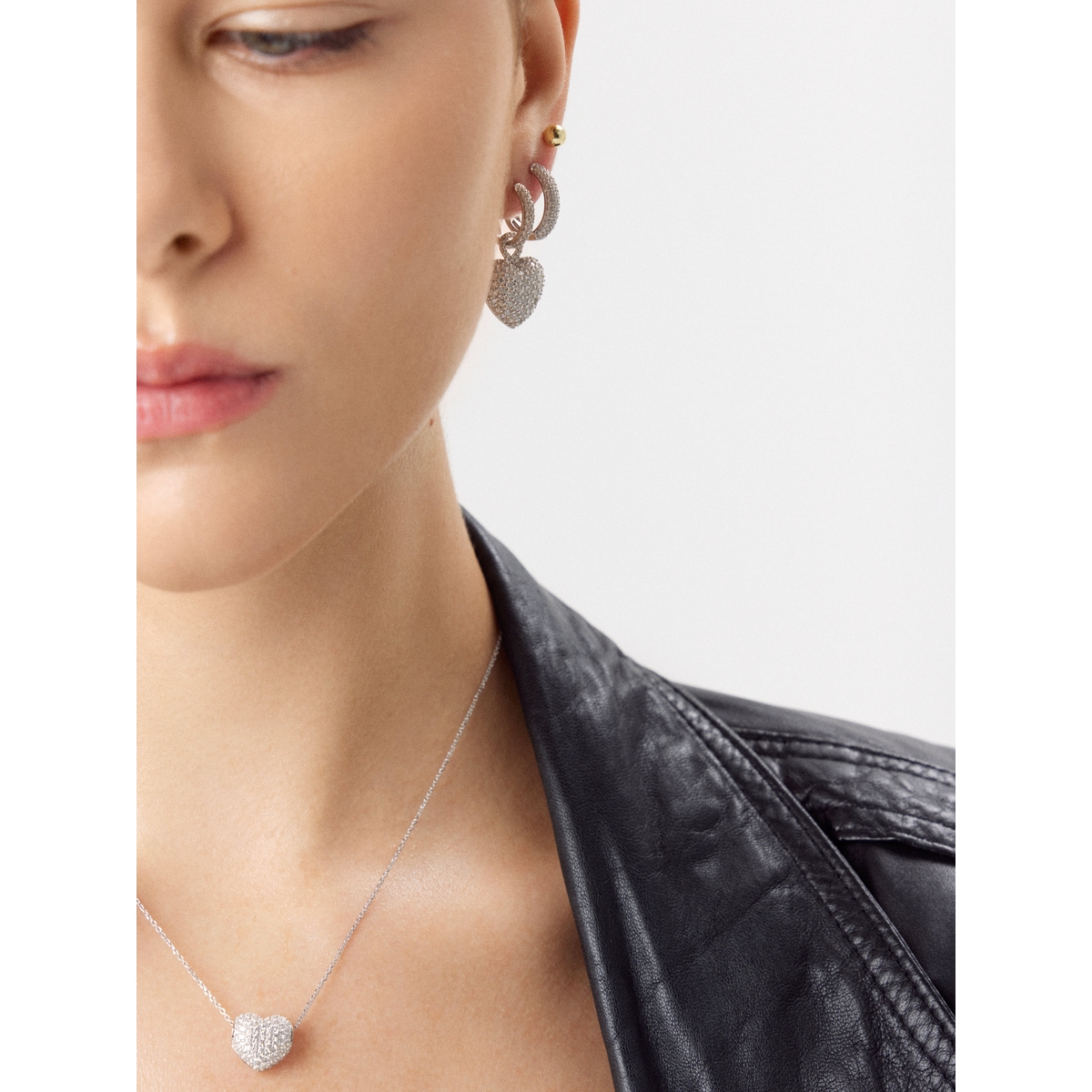 Zawieszka srebrna z cyrkoniami Emblems