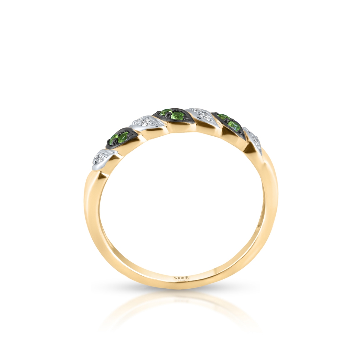 Pierścionek złoty z diamentami i szmaragdami