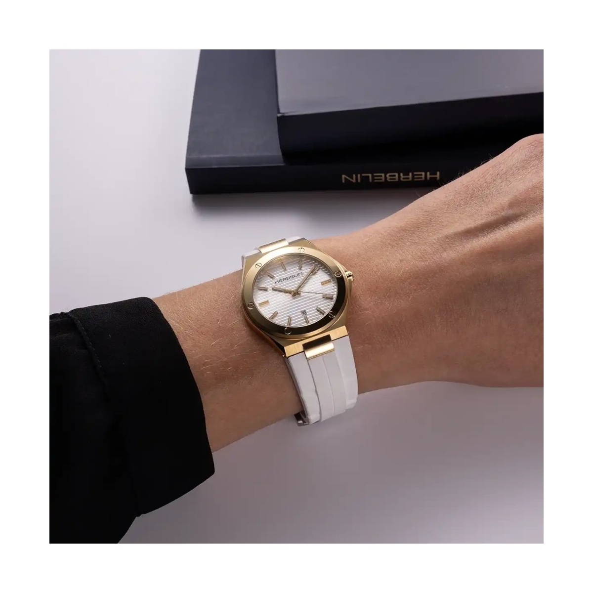 ZEGAREK HERBELIN CAP CAMARAT