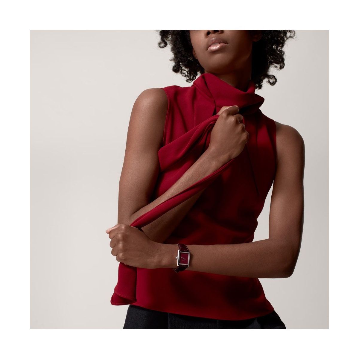 ZEGAREK CARTIER TANK MUST L