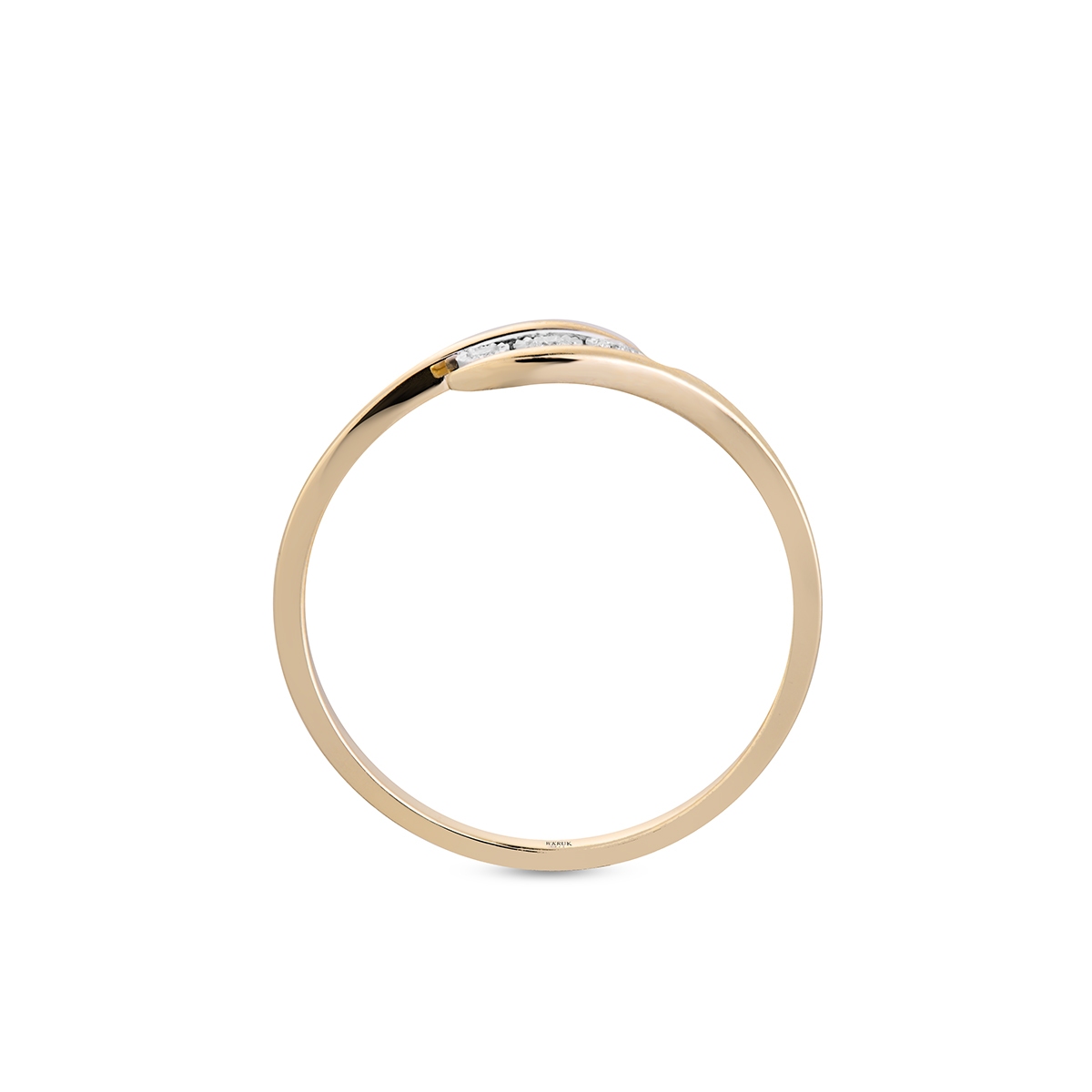 Pierścionek złoty z diamentami