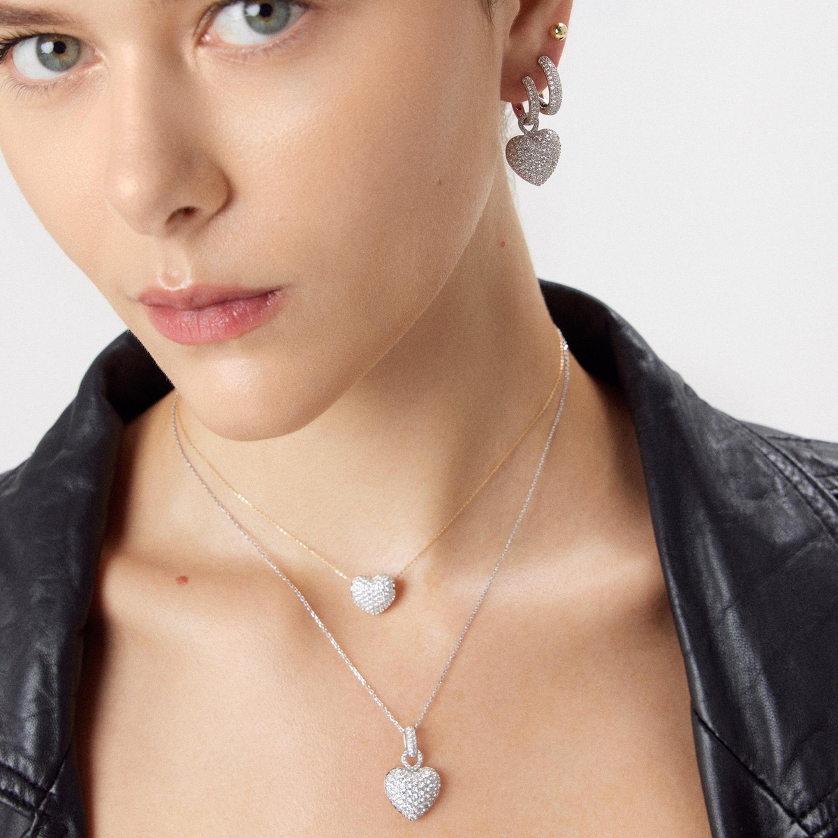 Kolczyki srebrne z cyrkoniami Emblems