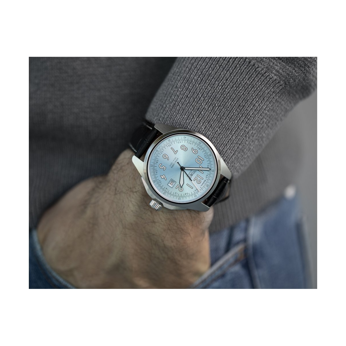 ZEGAREK AVIATOR AIRACOBRA 43 TYPE B