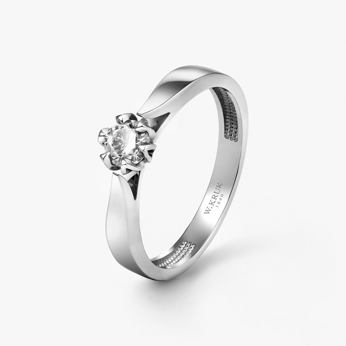 Pierścionek zaręczynowy złoty Romantyczny