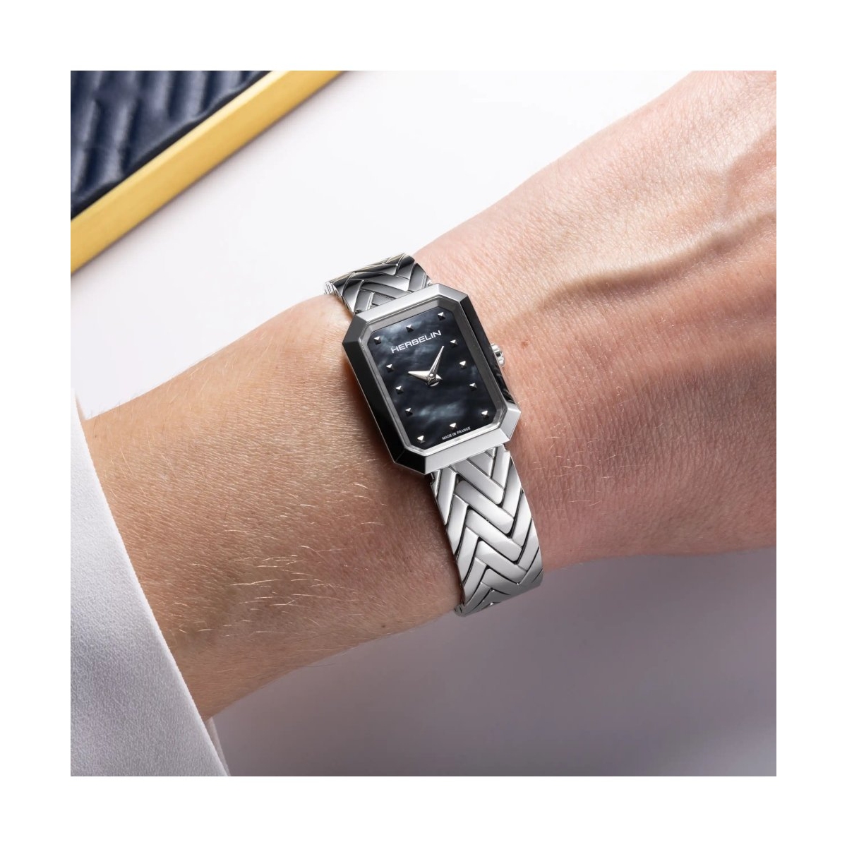 ZEGAREK HERBELIN OCTOGONE
