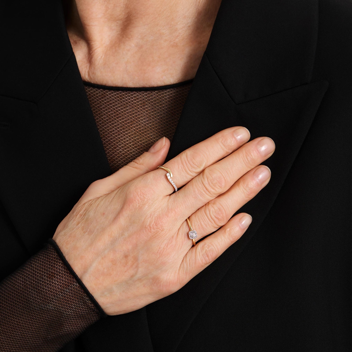 Pierścionek złoty z brylantami