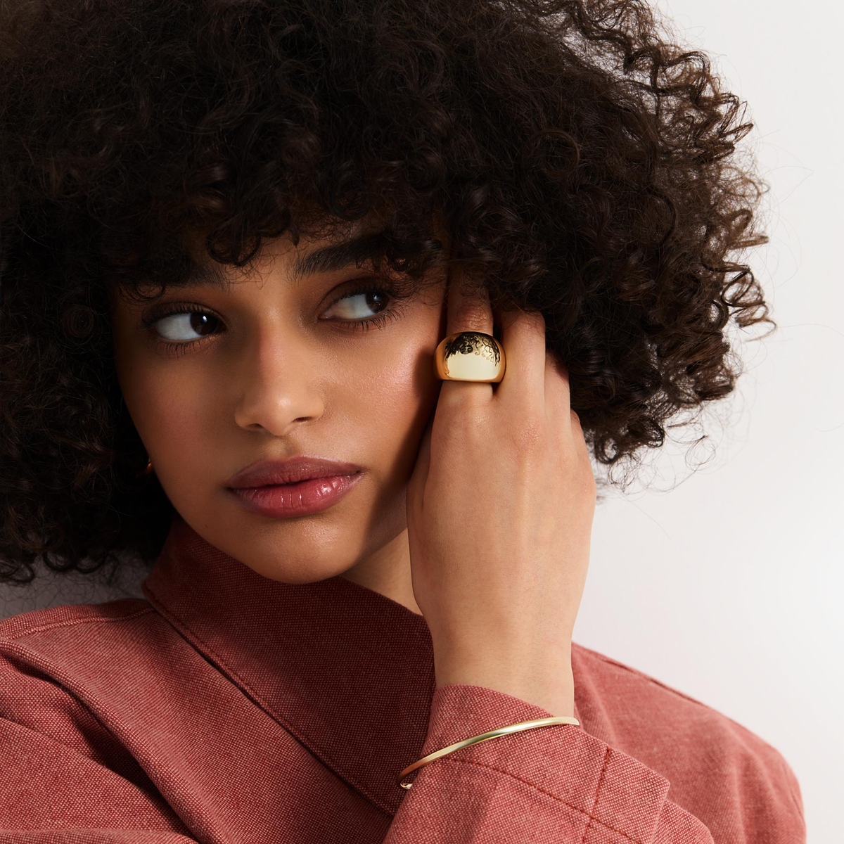 Pierścionek srebrny pozłacany