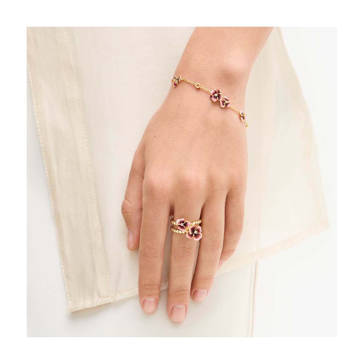 Bransoleta srebrna Kwiaty Nocy Bratki