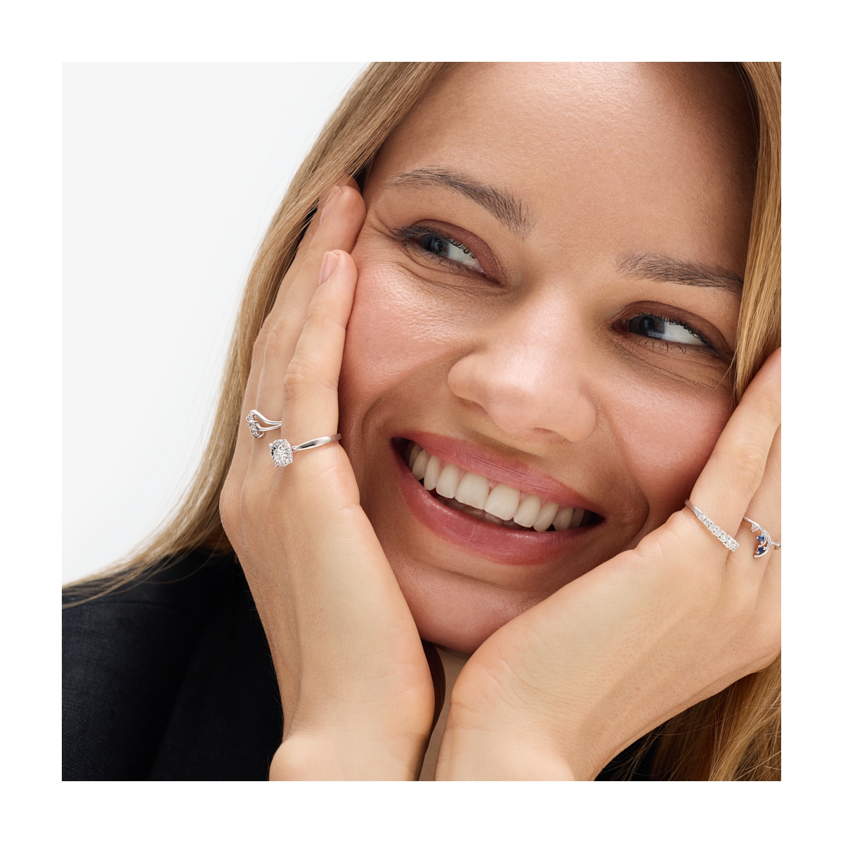 Pierścionek złoty z diamentami