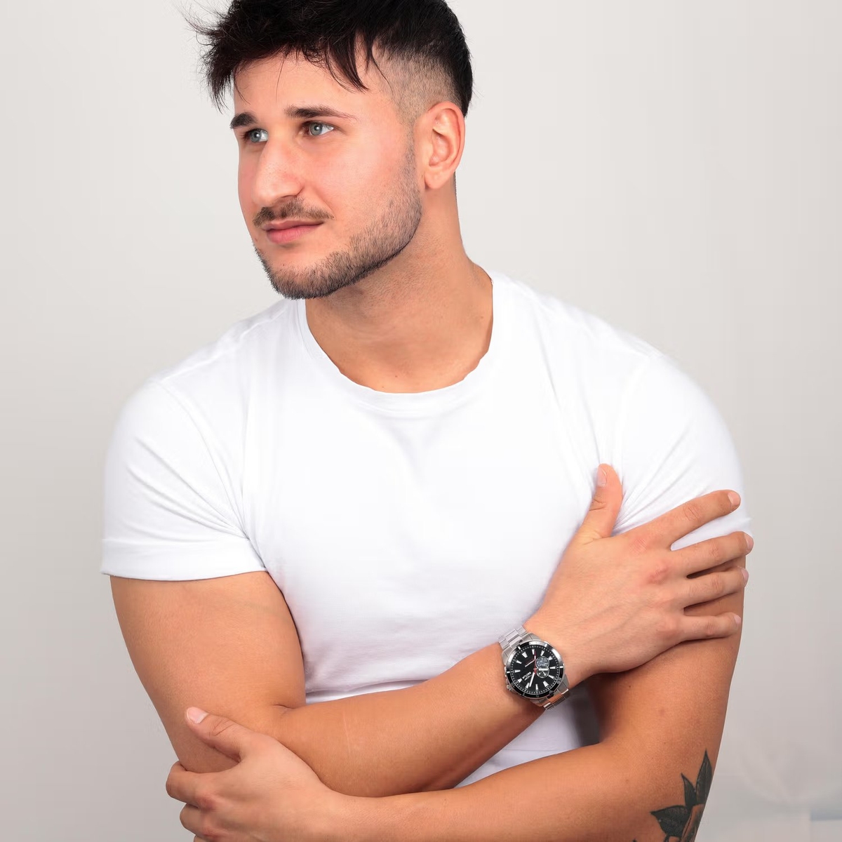 ZEGAREK SECTOR ADV2500